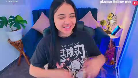 Snapshot of miiaa7_ chatting on 07-03-26, 02:45 Ma is my name I invite you to check out my wish list for my birthday online show from 07-03-26, 02:45