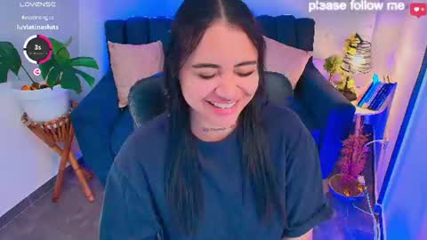Snapshot of miiaa7_ chatting on 07-18-26, 03:05 Ma is my name I invite you to check out my wish list for my birthday online show from 07-18-26, 03:05