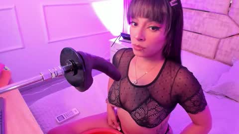 Mia Monroe online show from 02-05-26, 09:30