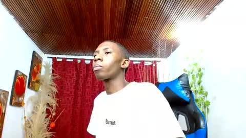 milo online show from 03-08-26, 02:37