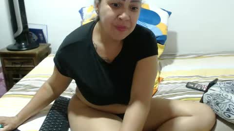 Snapshot of miilu74 chatting on 11-04-25, 06:07 Miilu74 online show from 11-04-25, 06:07