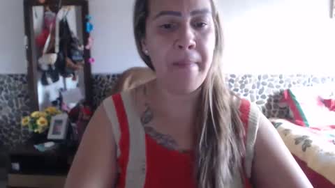 Snapshot of miilu74 chatting on 12-14-25, 09:19 Miilu74 online show from 12-14-25, 09:19