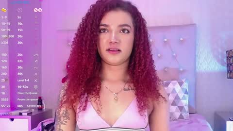 Snapshot of miilu_dancer_ chatting on 09-19-25, 09:26 Lucii online show from 09-19-25, 09:26