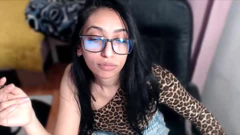 miisss_amber online show from 02-25-26, 06:56