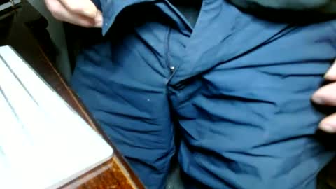 Snapshot of miister_macky chatting on 01-18-25, 08:51 miister macky online show from 01-18-25, 08:51