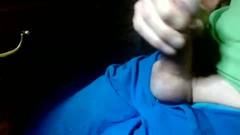 Snapshot of miister_macky chatting on 09-15-25, 05:51 miister macky online show from 09-15-25, 05:51