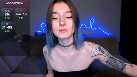 Mika online show from 02-09-26, 05:33