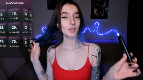 Mika online show from 03-16-26, 06:01