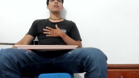 Snapshot of mikael_stor chatting on 09-25-25, 11:36 mikael_stor online show from 09-25-25, 11:36