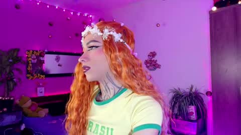 Snapshot of mikaelarangel chatting on 12-22-25, 02:41 mikaelarangel online show from 12-22-25, 02:41