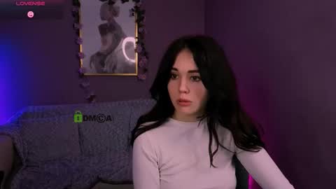 Mika online show from 01-14-26, 08:25