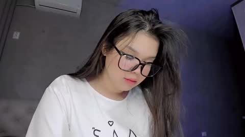 mikasssu online show from 01-20-25, 03:07