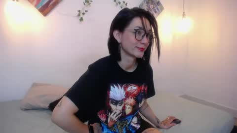 Snapshot of mikaza_akerman chatting on 05-11-26, 03:07 mikaza online show from 05-11-26, 03:07