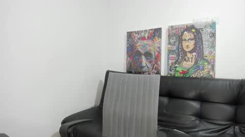 Snapshot of mike3xxx chatting on 09-17-25, 01:07 mike3xxx online show from 09-17-25, 01:07