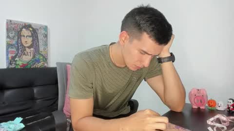 Snapshot of mike3xxx chatting on 11-12-25, 03:07 mike3xxx online show from 11-12-25, 03:07