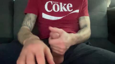 anonguy1910324 online show from 01-16-26, 06:50