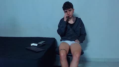 Mike IMDEPENDIENT MODEL online show from 01-09-26, 03:26