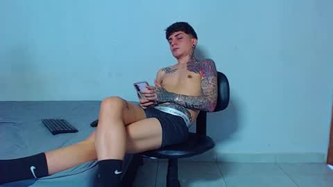 Mike IMDEPENDIENT MODEL online show from 01-18-26, 05:06