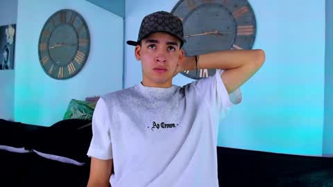 Mike 0233 online show from 12-13-24, 03:16