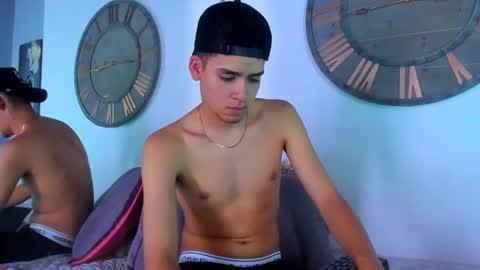 Mike 0233 online show from 12-29-24, 09:17