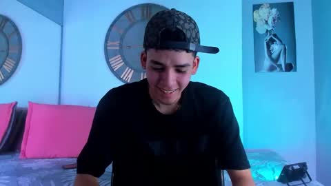 Mike 0233 online show from 12-31-24, 04:06