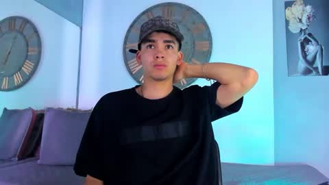 Mike 0233 online show from 01-04-25, 03:40