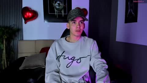 Mike 0233 online show from 02-25-25, 04:24