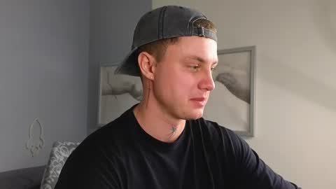 Mike Magic online show from 03-11-25, 10:51