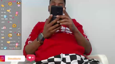 Snapshot of mike_black_22 chatting on 09-08-25, 03:55 Mike online show from 09-08-25, 03:55