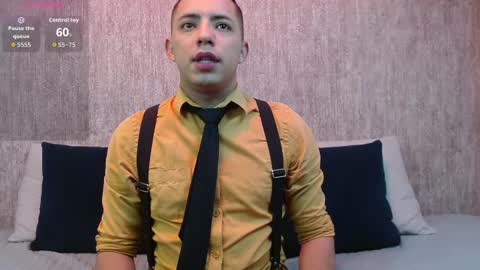 Snapshot of mike_fetiche chatting on 10-31-25, 04:02 mike_fetiche online show from 10-31-25, 04:02