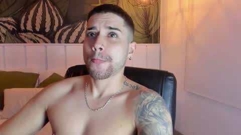 Snapshot of mike_montoya chatting on 11-20-25, 05:07 Mike Montoya online show from 11-20-25, 05:07