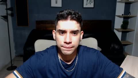 Mike Montoya online show from 05-04-26, 01:23
