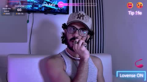 Snapshot of mike_parkerr chatting on 11-16-25, 02:22 Mike Parker online show from 11-16-25, 02:22