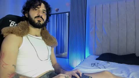 Mike Parker online show from 12-21-25, 05:47