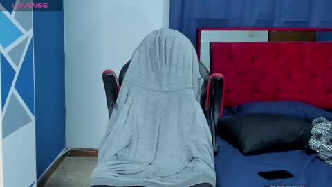 Snapshot of mike_shelby21 chatting on 03-04-25, 03:33 mike_shelby21 online show from 03-04-25, 03:33