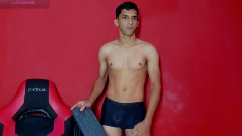 mike_shelby21 online show from 04-07-26, 07:09