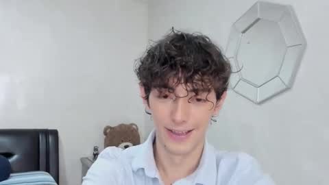 Snapshot of mikebelf4 chatting on 02-14-26, 04:59 Mikebelf4 online show from 02-14-26, 04:59