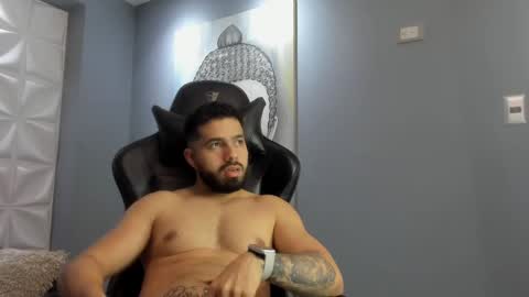 Mike Blare online show from 01-03-25, 01:16