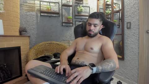 Mike Blare online show from 01-31-25, 07:51