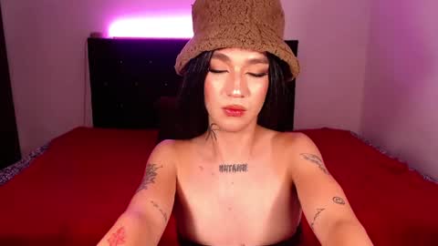 ZARA BLARE online show from 02-18-25, 02:16