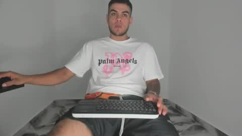 mikee_scooth online show from 11-17-25, 05:52