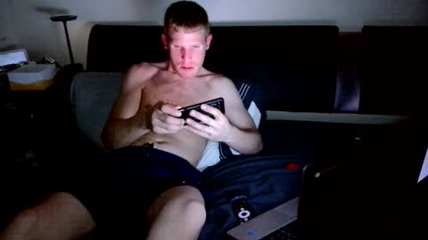 Snapshot of mikegbeme420 chatting on 08-06-26, 11:34 Mike online show from 08-06-26, 11:34
