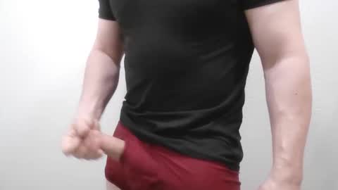 Snapshot of mikehannigan123 chatting on 02-15-26, 06:48 mikehannigan123 online show from 02-15-26, 06:48