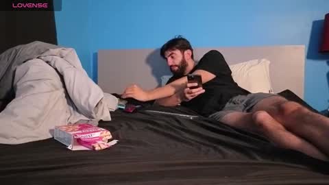 mikehawk1589 online show from 10-20-25, 07:53