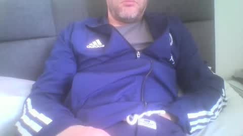 Snapshot of mikehockishuge9 chatting on 03-02-25, 01:49 mikehockishuge9 online show from 03-02-25, 01:49