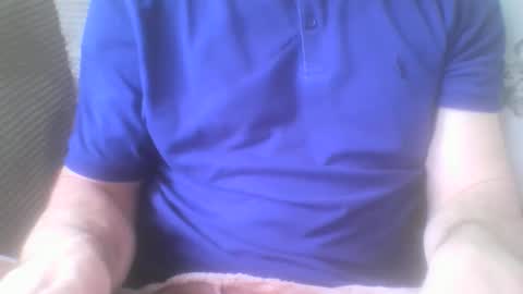 mikehockishuge9 online show from 04-12-26, 11:04