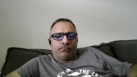 Snapshot of mikej143 chatting on 06-03-26, 01:36 mikej143 online show from 06-03-26, 01:36