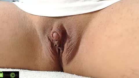 Mikell Williams online show from 11-06-25, 03:18