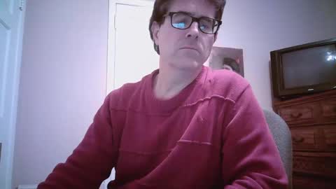 Snapshot of mikewulds chatting on 12-16-24, 03:51 Mike online show from 12-16-24, 03:51