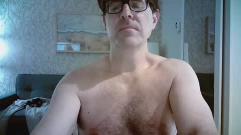 Snapshot of mikewulds chatting on 01-15-25, 12:51 Mike online show from 01-15-25, 12:51